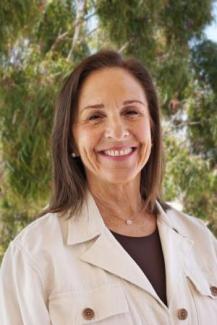 Susan Derwin headshot